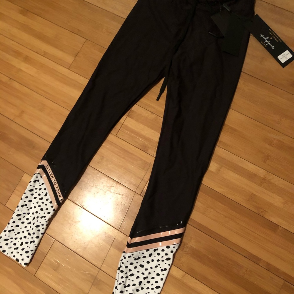 White Fox Sarah’s Day Sweet and Sassy Leggings